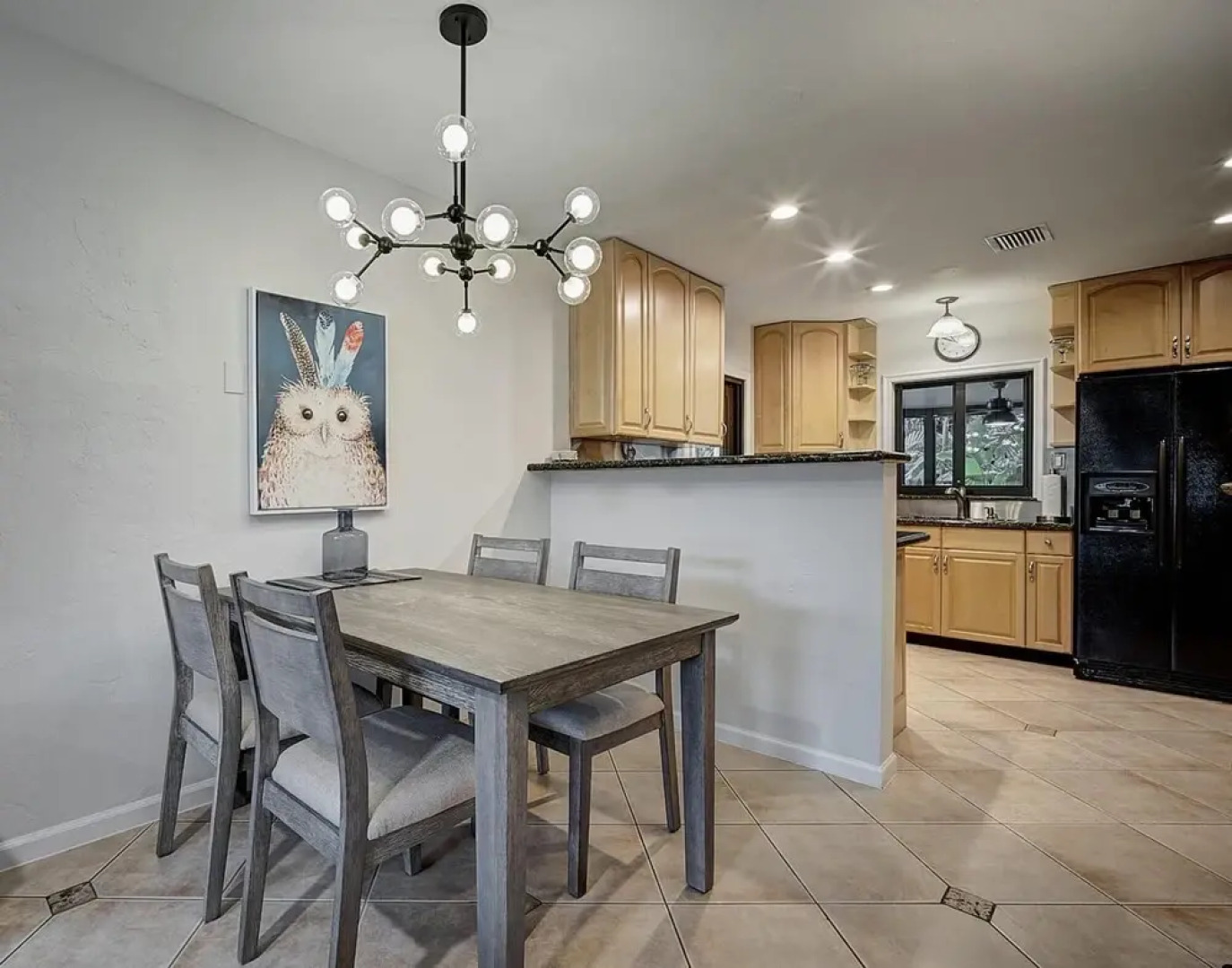 Fantastic 3 Bedroom Heated Salt Pool Home 3 Blocks From Wilton Drive