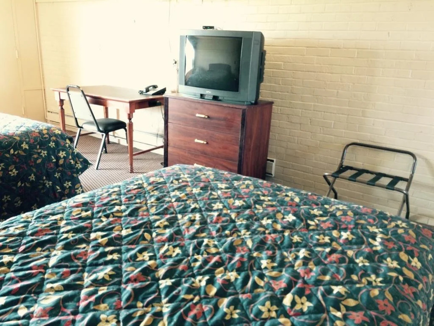 Lewis & Clark Motor Lodge