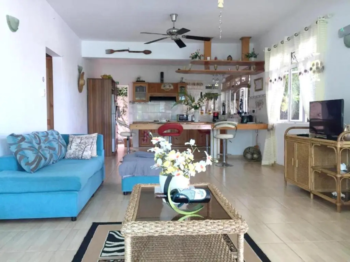 2 bedrooms villa with sea view private pool and jacuzzi at La Gaulette 6 km away from the beach