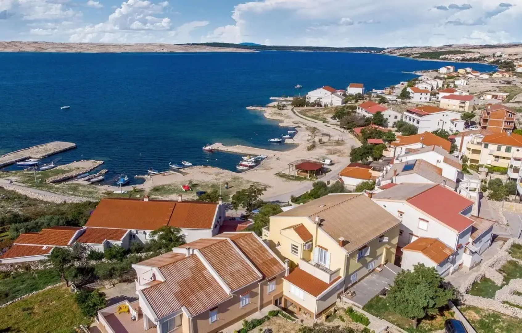 Stunning Apartment in Kustici With 3 Bedrooms and Wifi