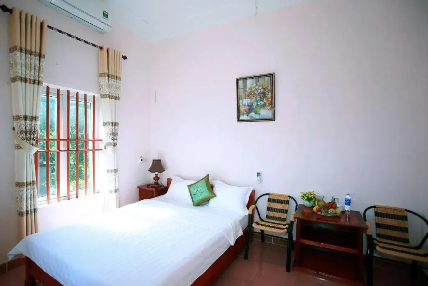 Ninh Binh Mountain View Homestay