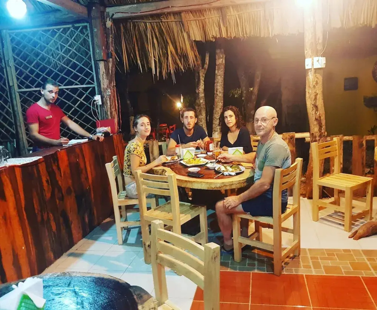 Gilmar Taakbil Luum Lojam Villas, Suites & Spa