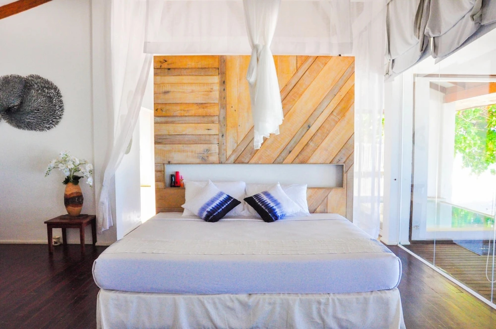 Maiton Beachfront Villa