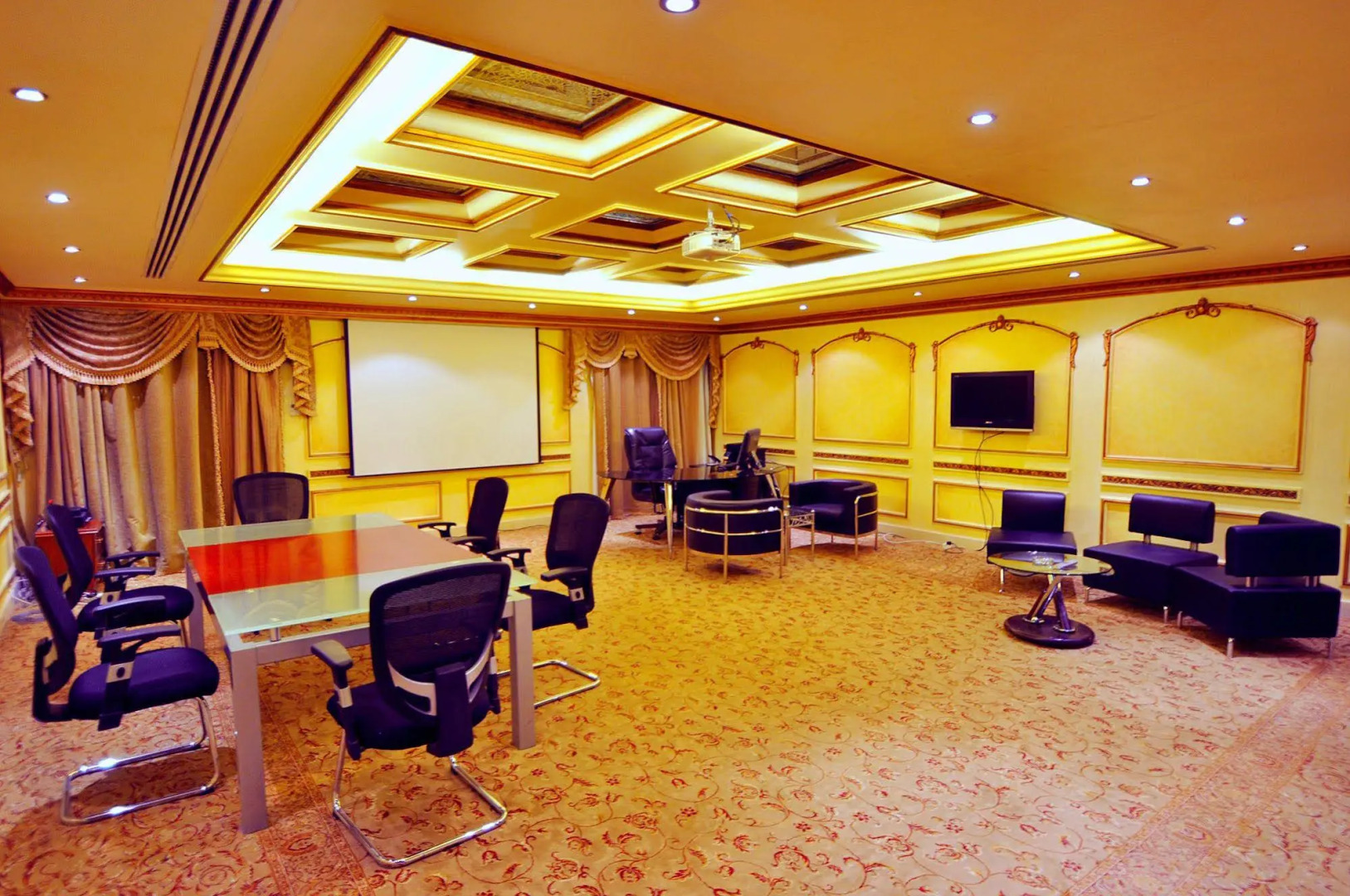 White Palace Hotel Riyadh