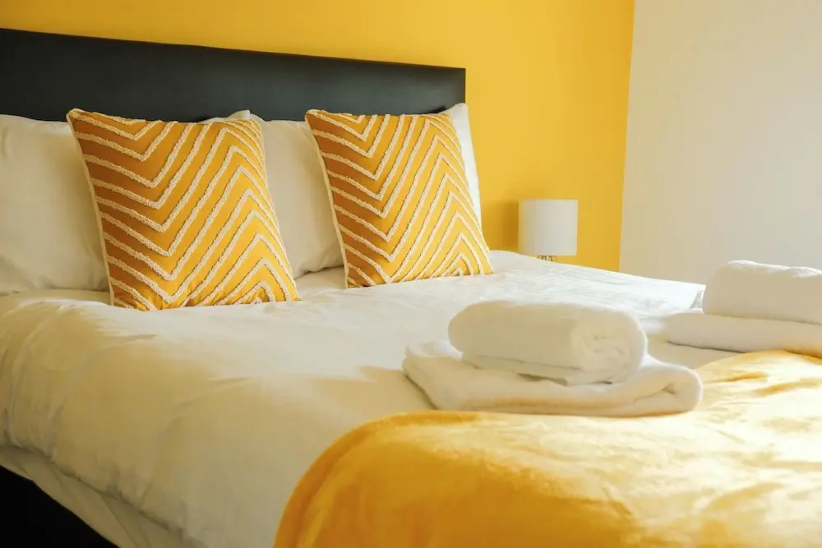 Register House - 4 bed 1 bath