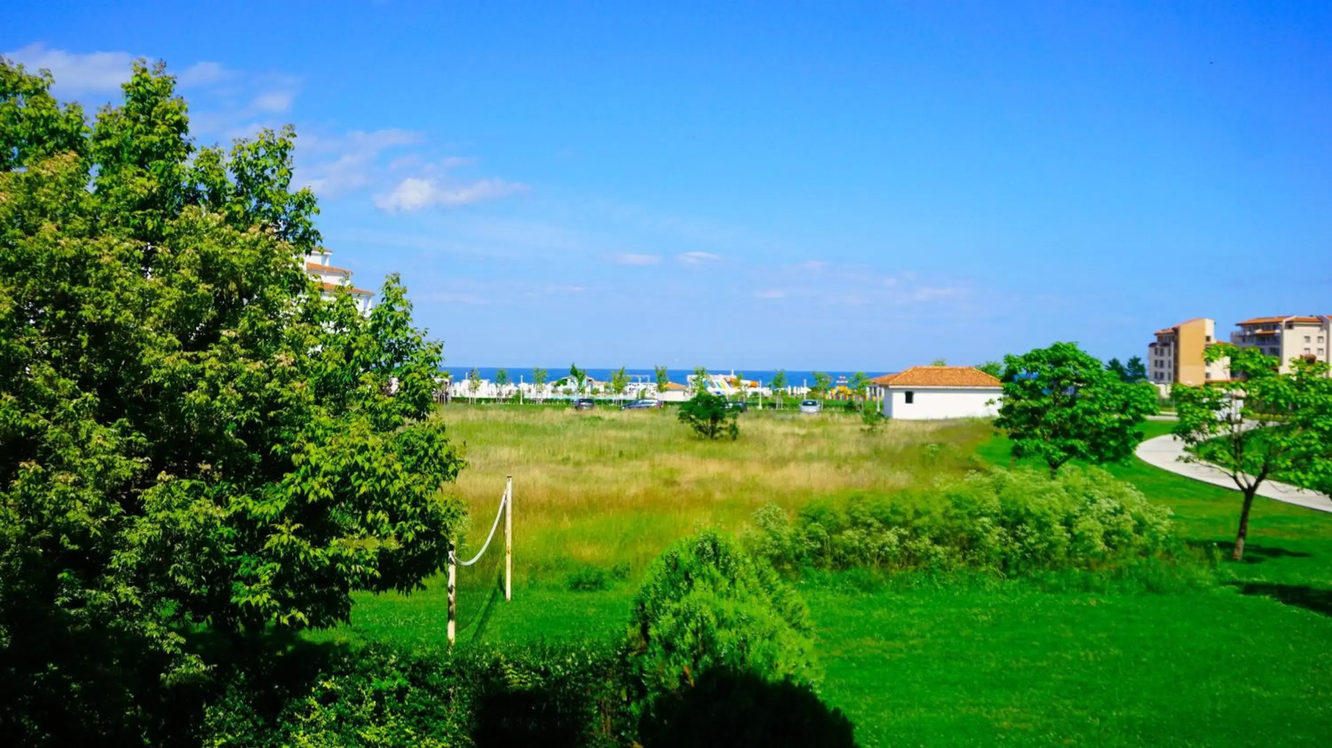 Апартамент Сънрайз Обзор - Apartment Sunrise Obzor