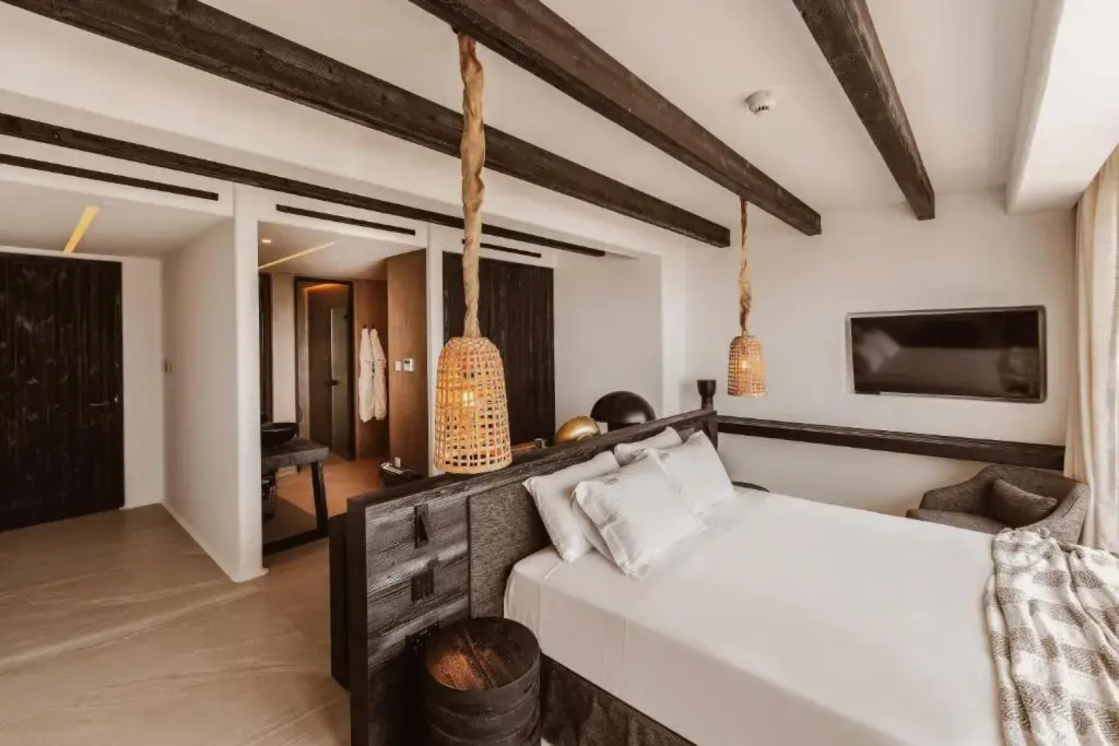 Kaliva Suites