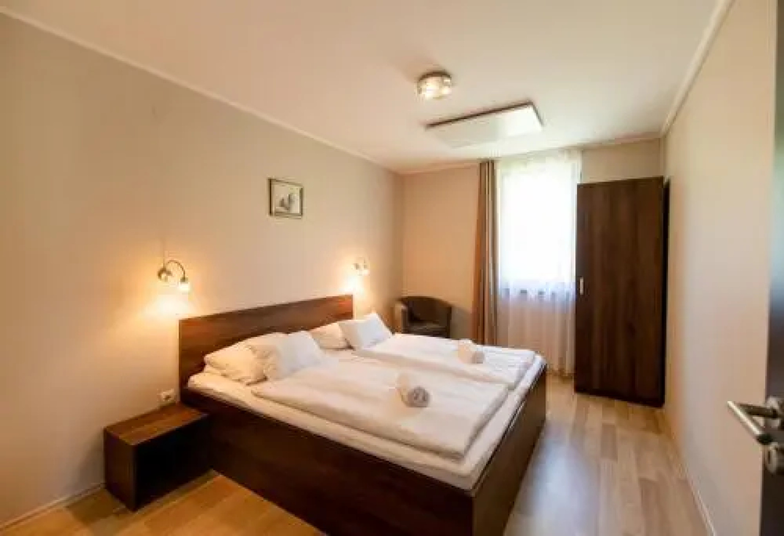 Dunazug Apartmanház