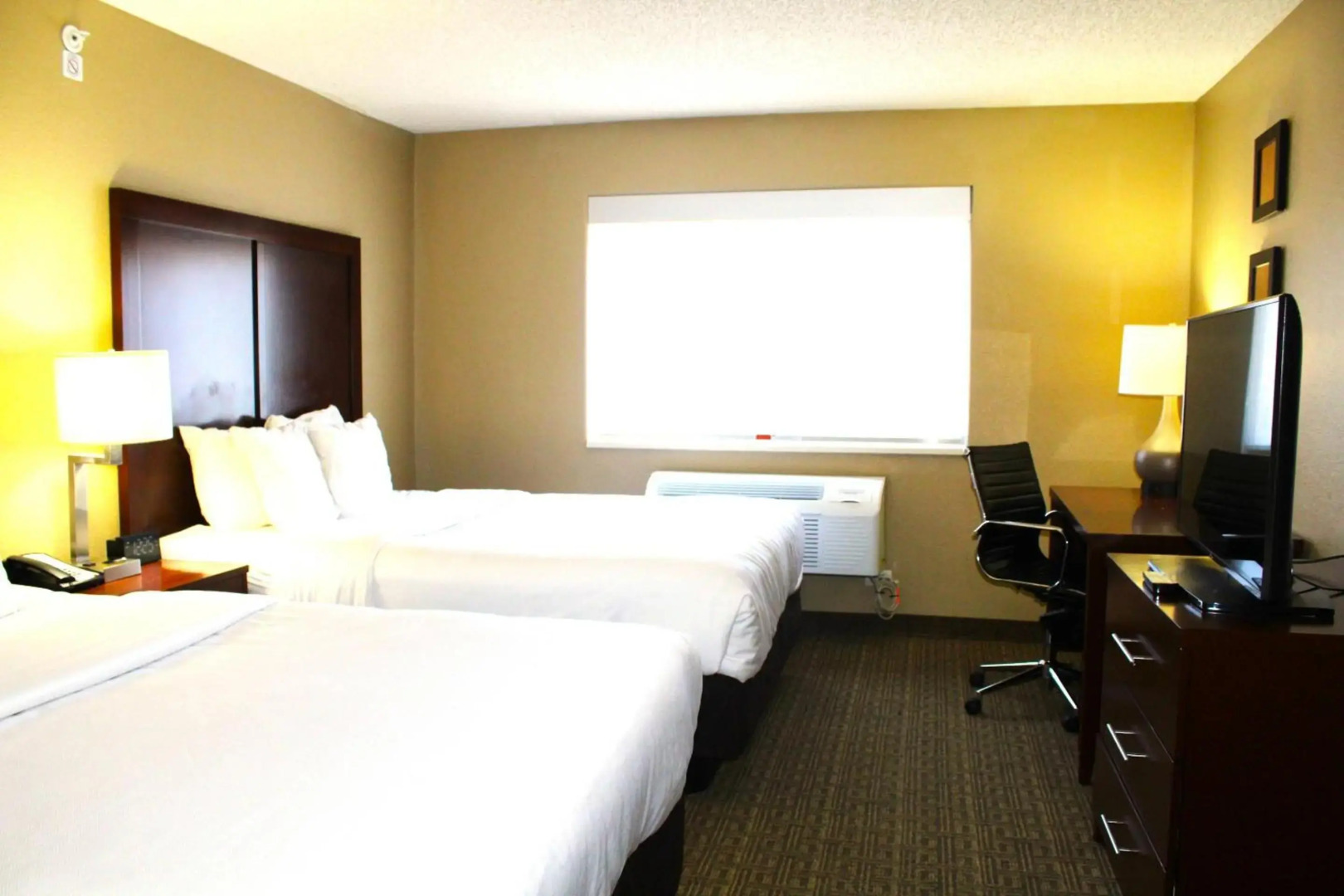Comfort Suites Lakewood - Denver
