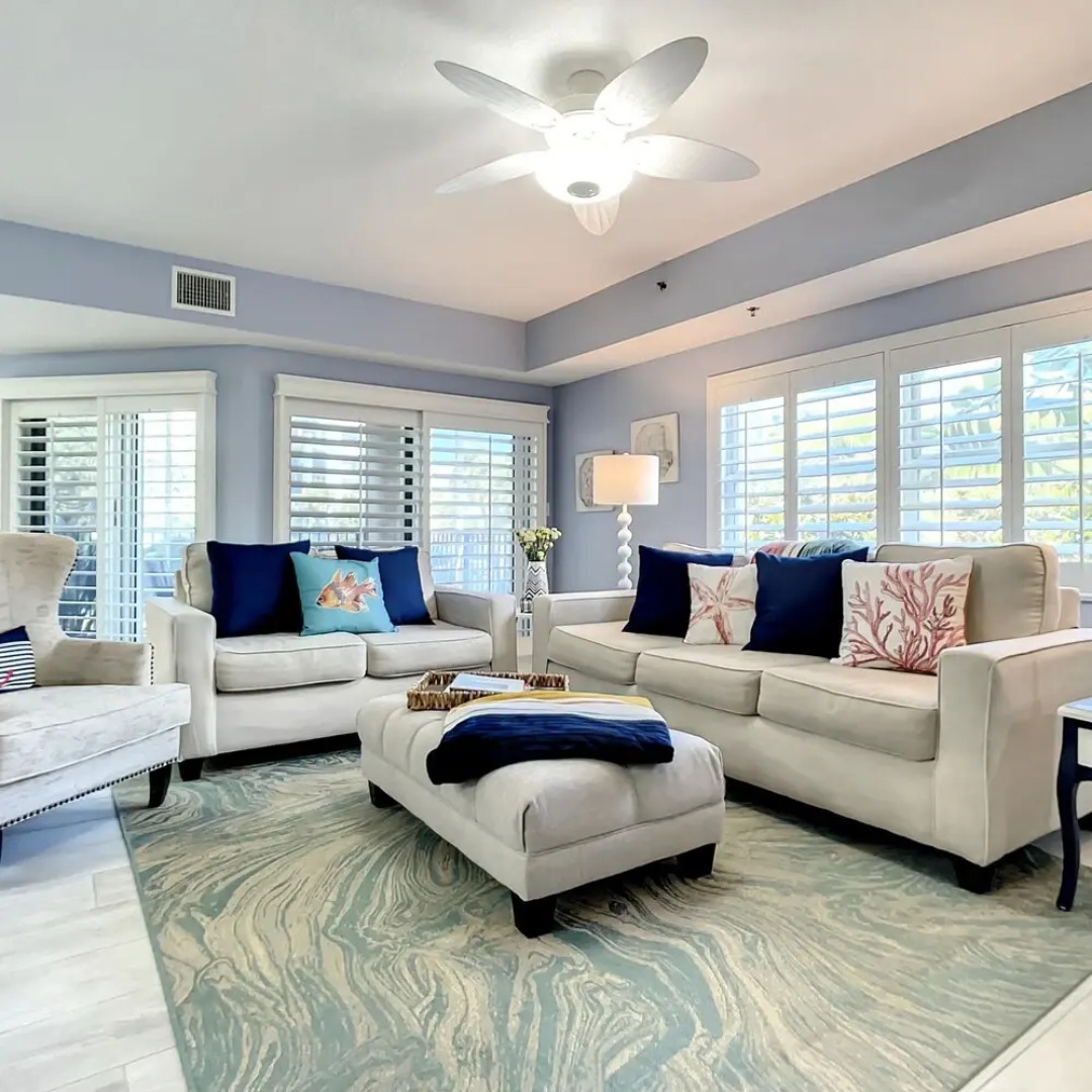 Oceanwalk Jr Penthouse Across From Pool Tennis Shuffleboard Walk to Beach Ow7 207