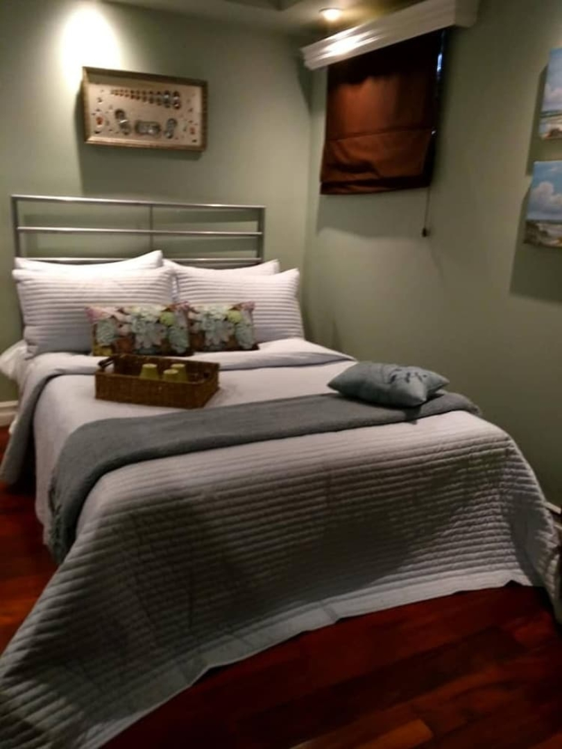 Waterfront Apartment 300742