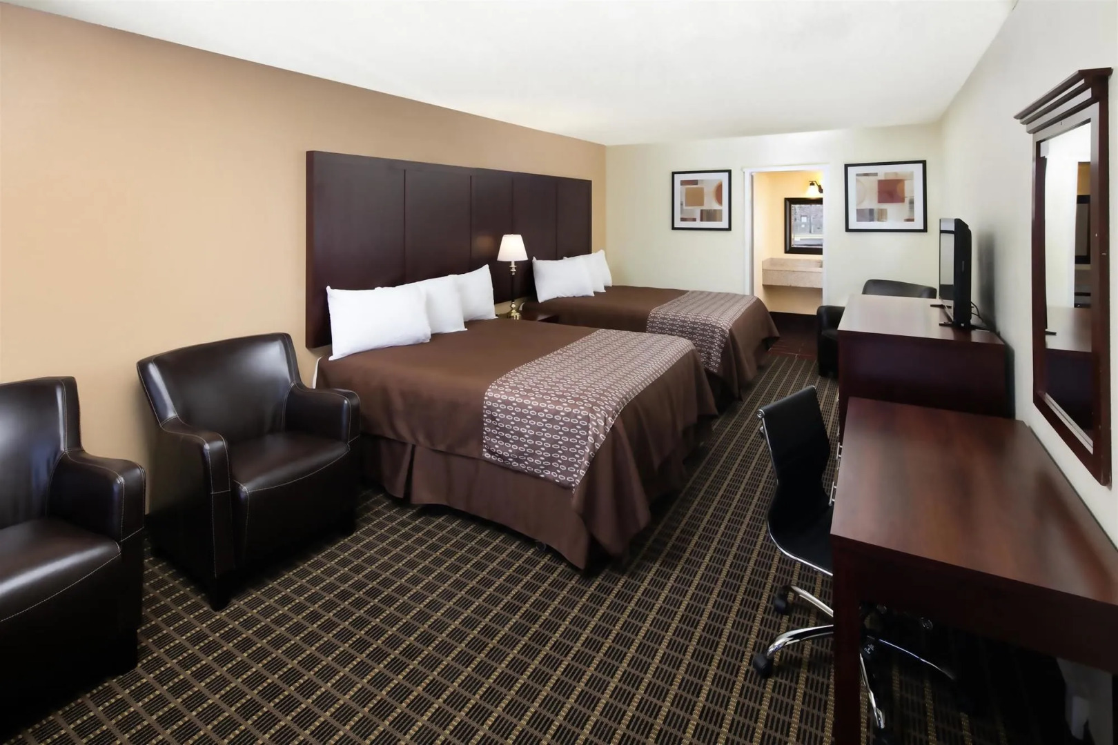 GuestPlace Inn & Suites