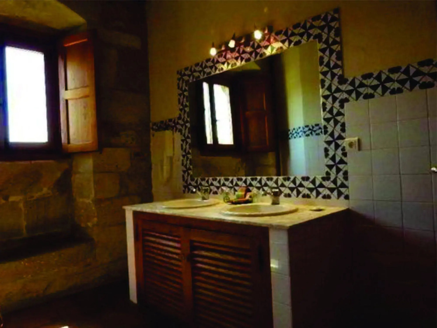 Real Posada De La Mesta