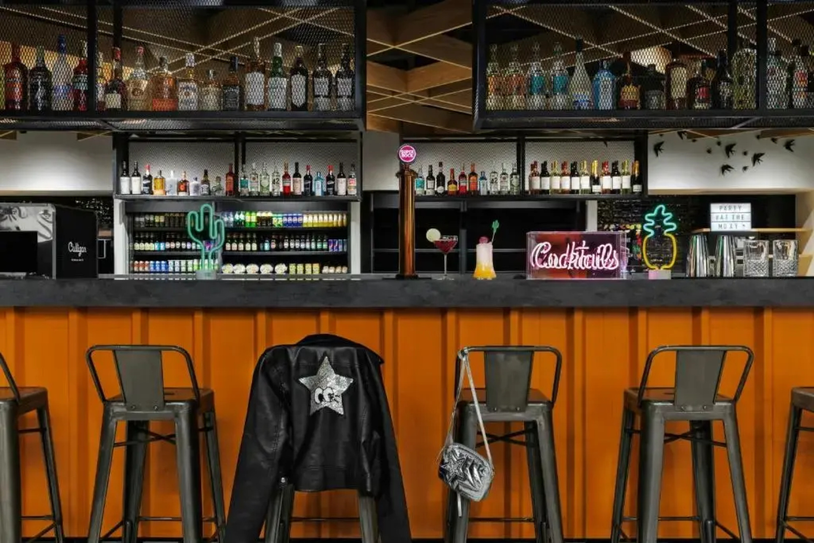 Moxy Alfragide Lisboa