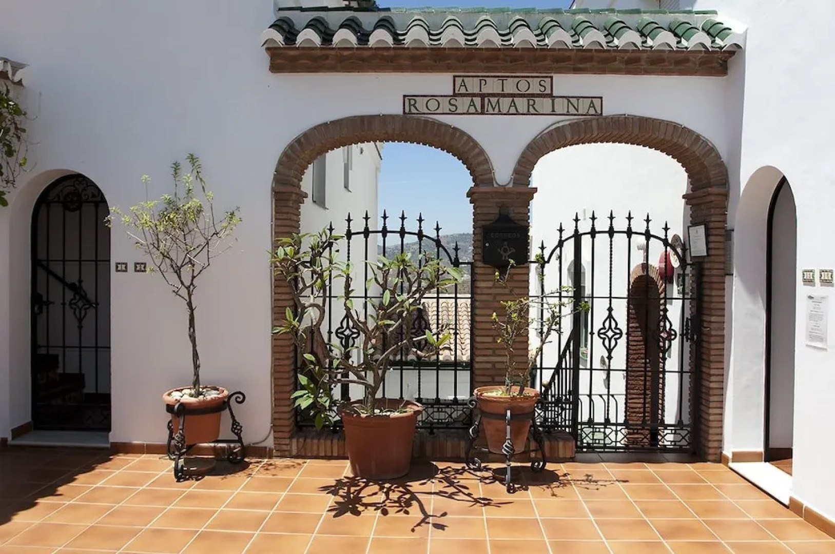 Apartamentos Rosamarina