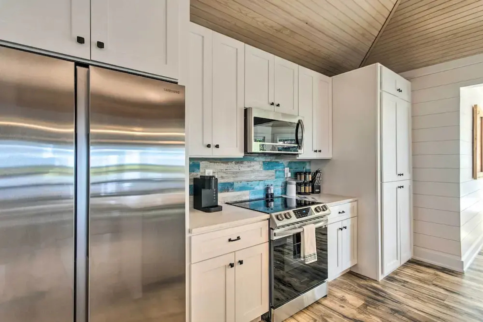 Private Dock + Fire Pit: Riverfront Darien Cottage