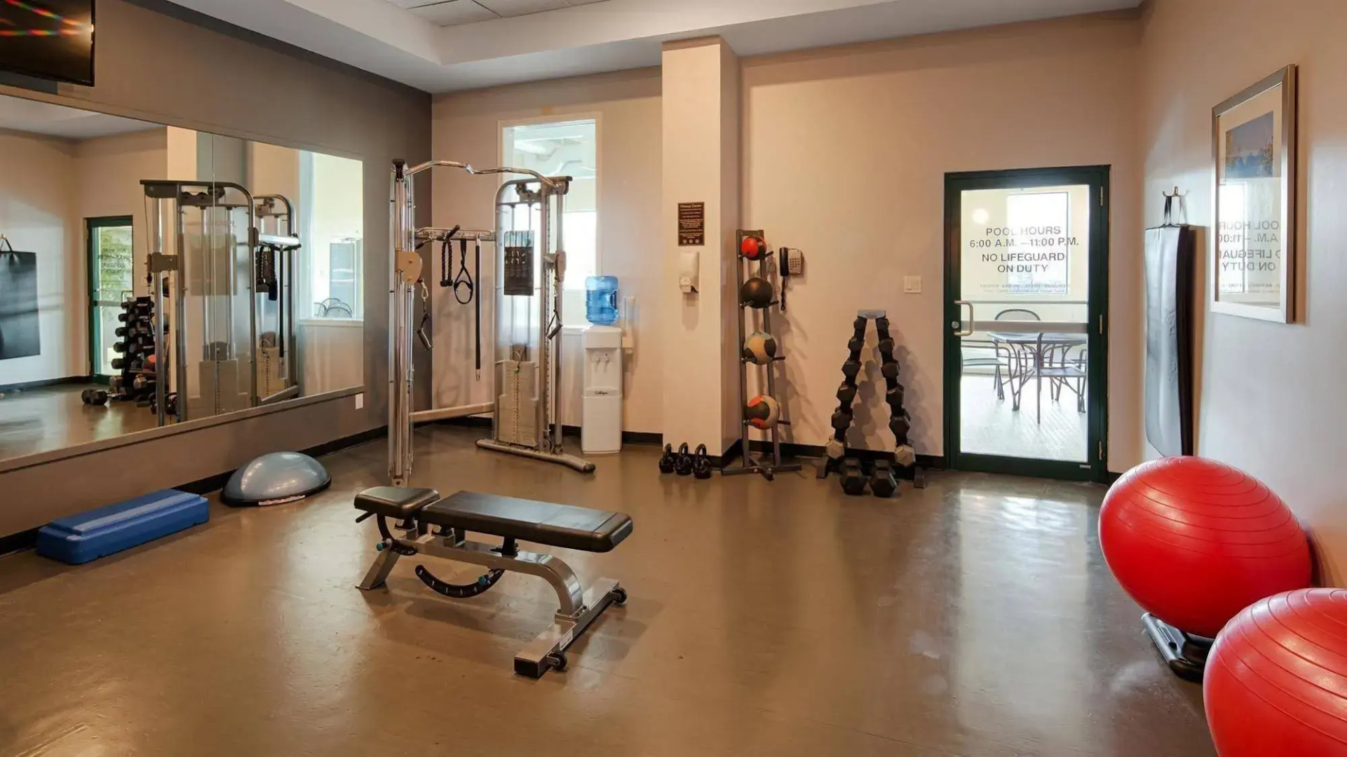 Best Western Plus Winnipeg Airport Hotel