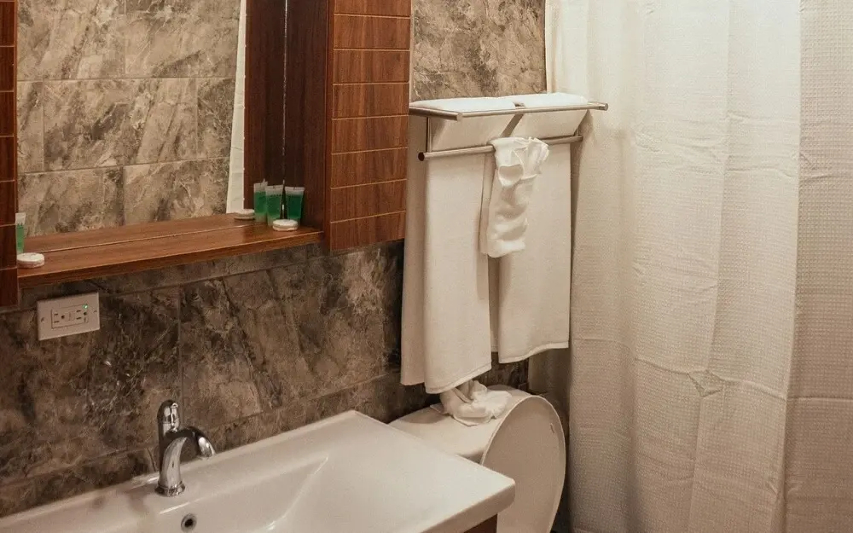 Saba Arawak Hotel