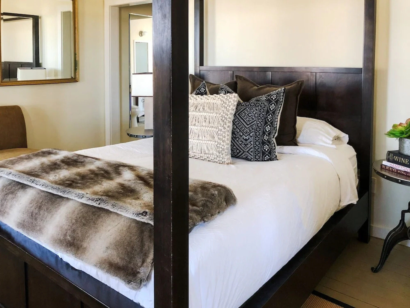 Shinn Estate Vineyards and Farmhouse
