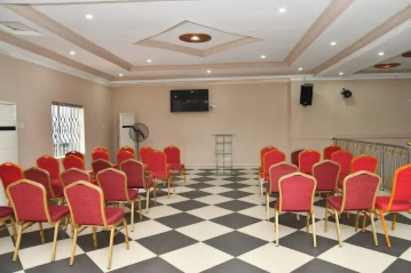 Room-choice Gate Hotel-business Double