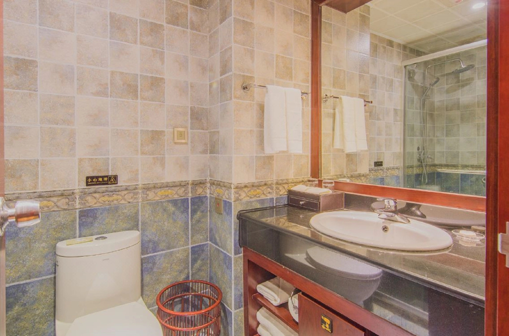 China Southern Sky Pearl Express