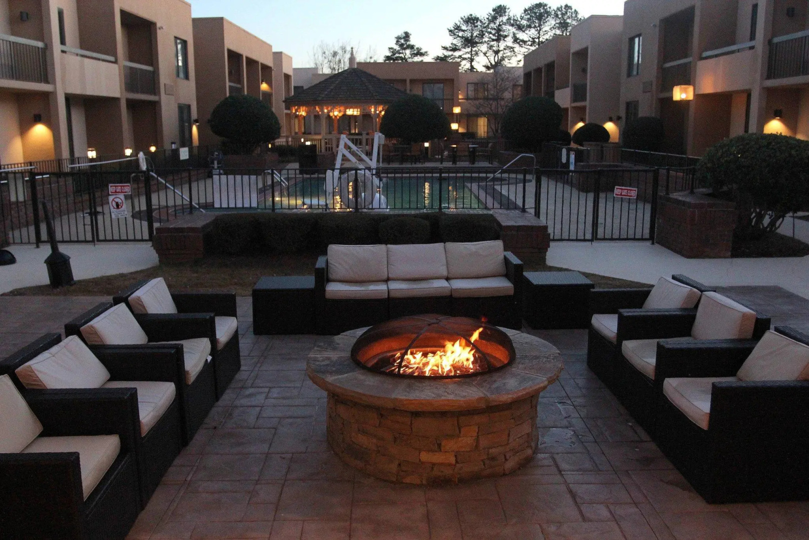 Courtyard by Marriott Atlanta Northlake