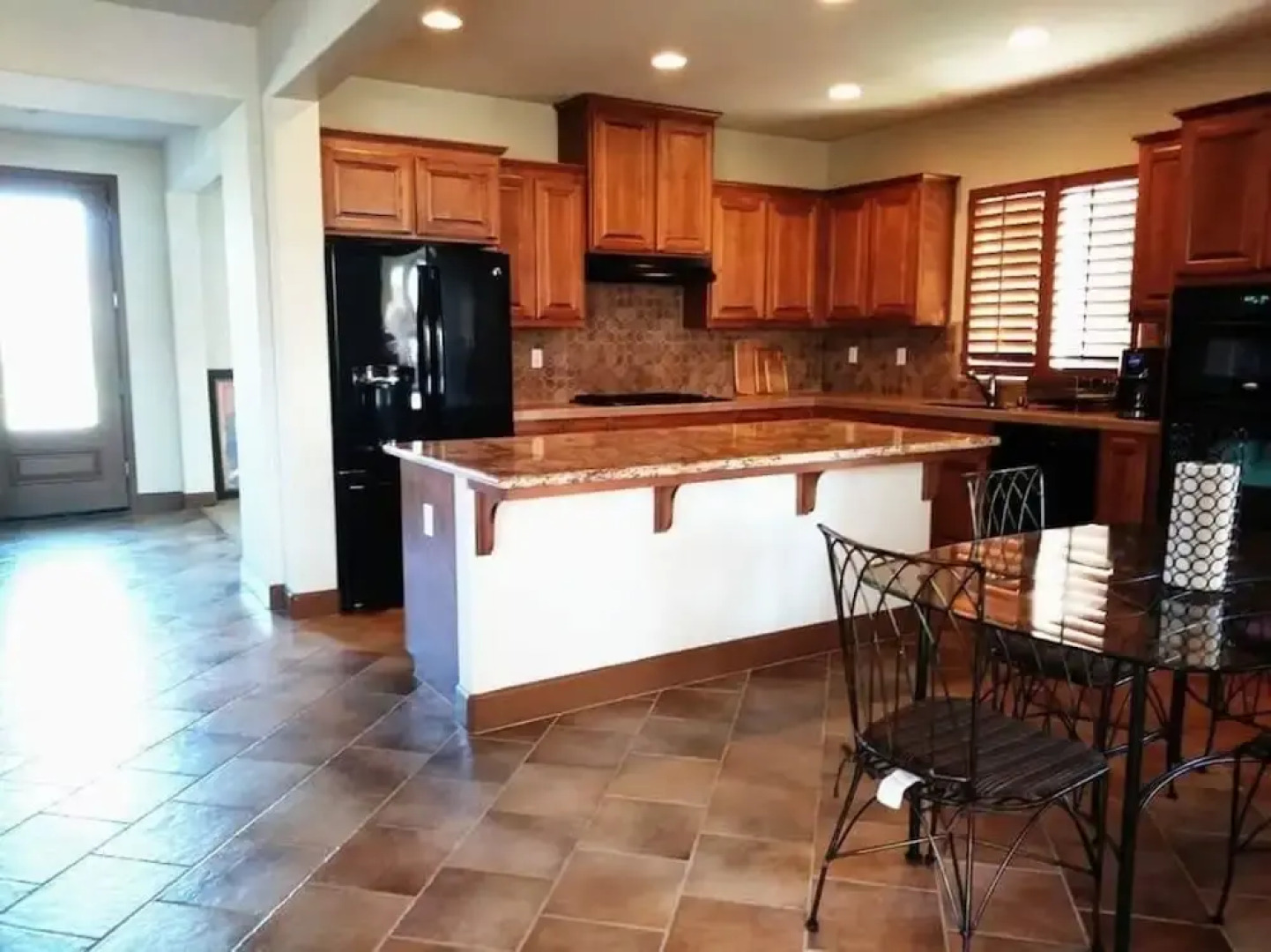 Luxury Custom Home in Oakdale Parkview