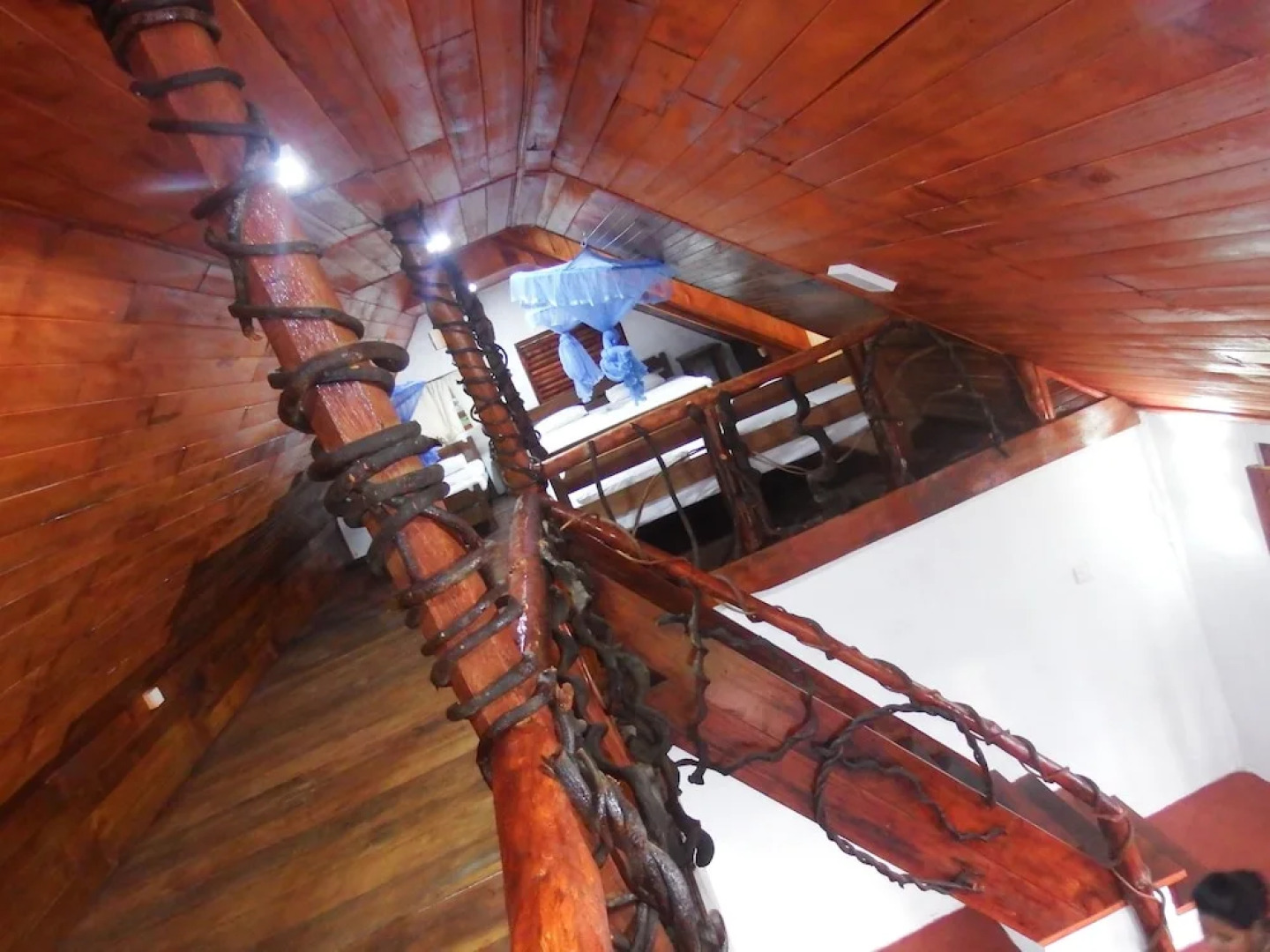 Welikande Hotel and Trekking Center