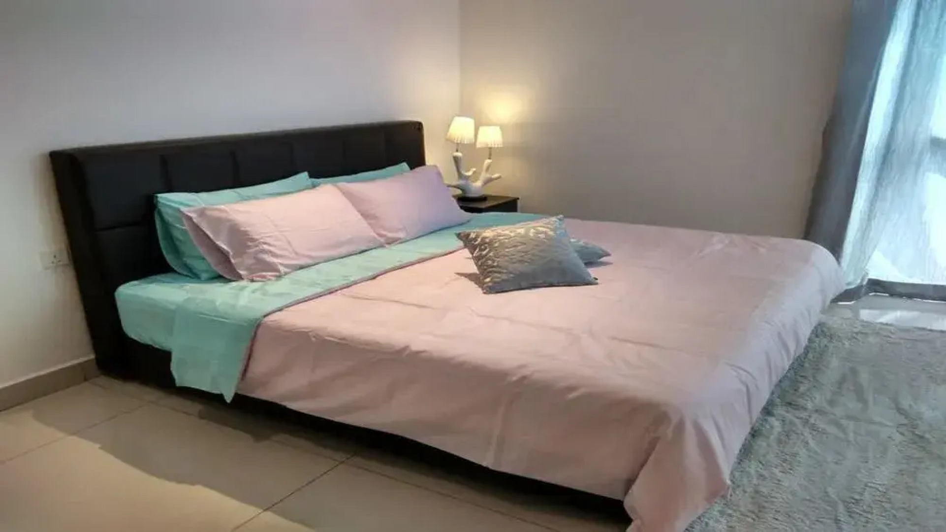 KSL JB City Sunrise View suite| NETFLIX |WIFI|6pax