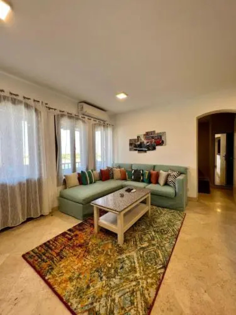 Amazing Pool And Lagoon View 2br Apartment