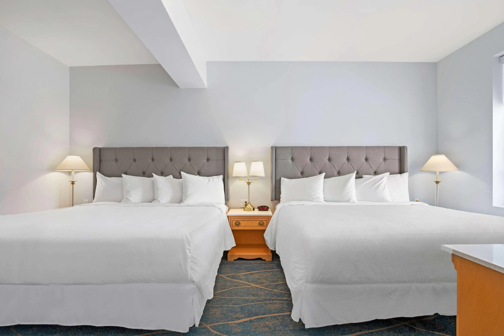 Crown Columbia Hotel, BW Premier Collection