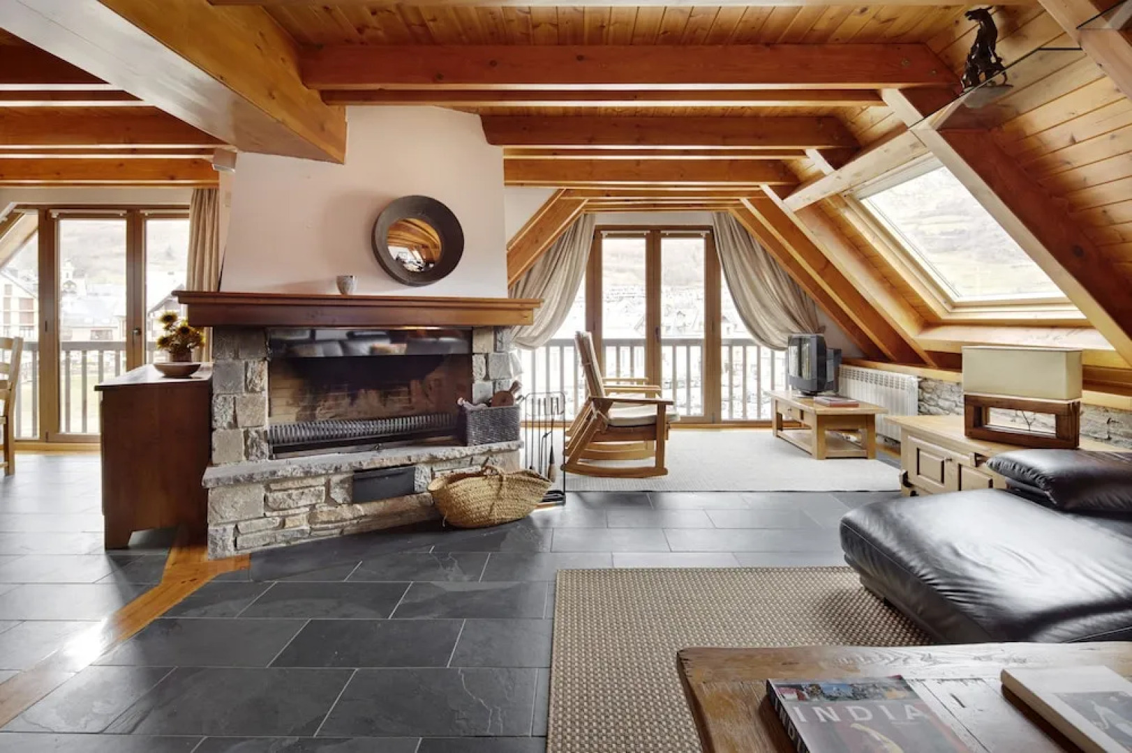 Duplex Humerau by FeelFree Rentals