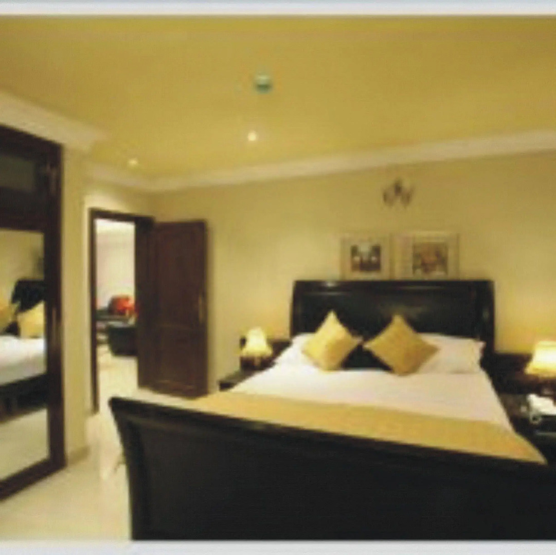 Apartment Royale Hotel and Suite