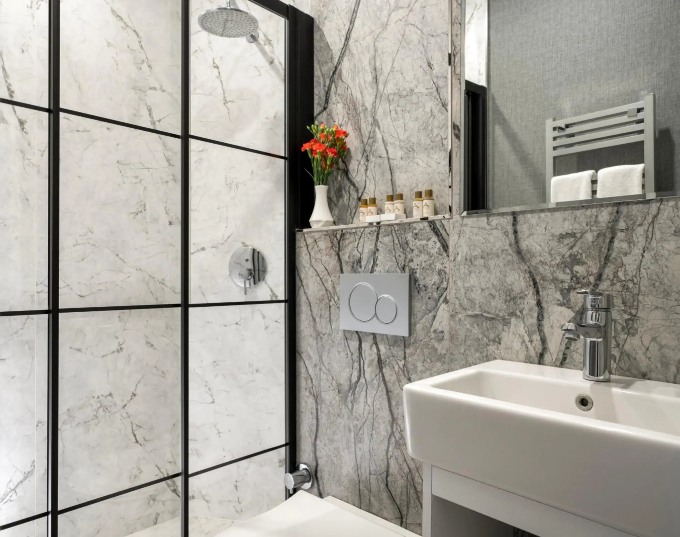 Arrow Hotel in ShinsaiBashi