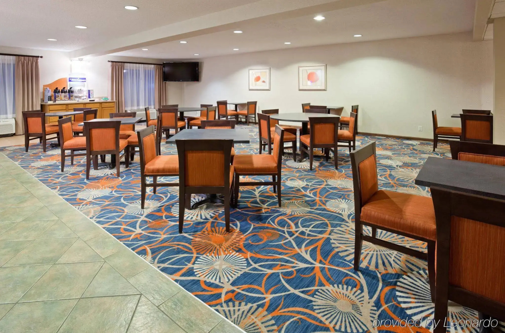 Spark by Hilton La Crosse Onalaska