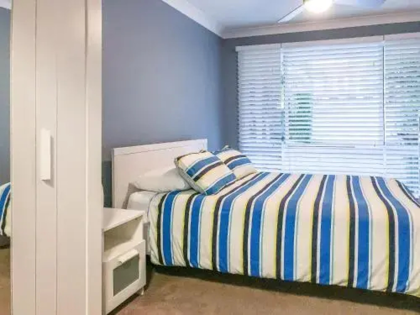 The White House', 25 Tomaree Road - Fantastic House With Pool, Linen Foxtel And Wii-U