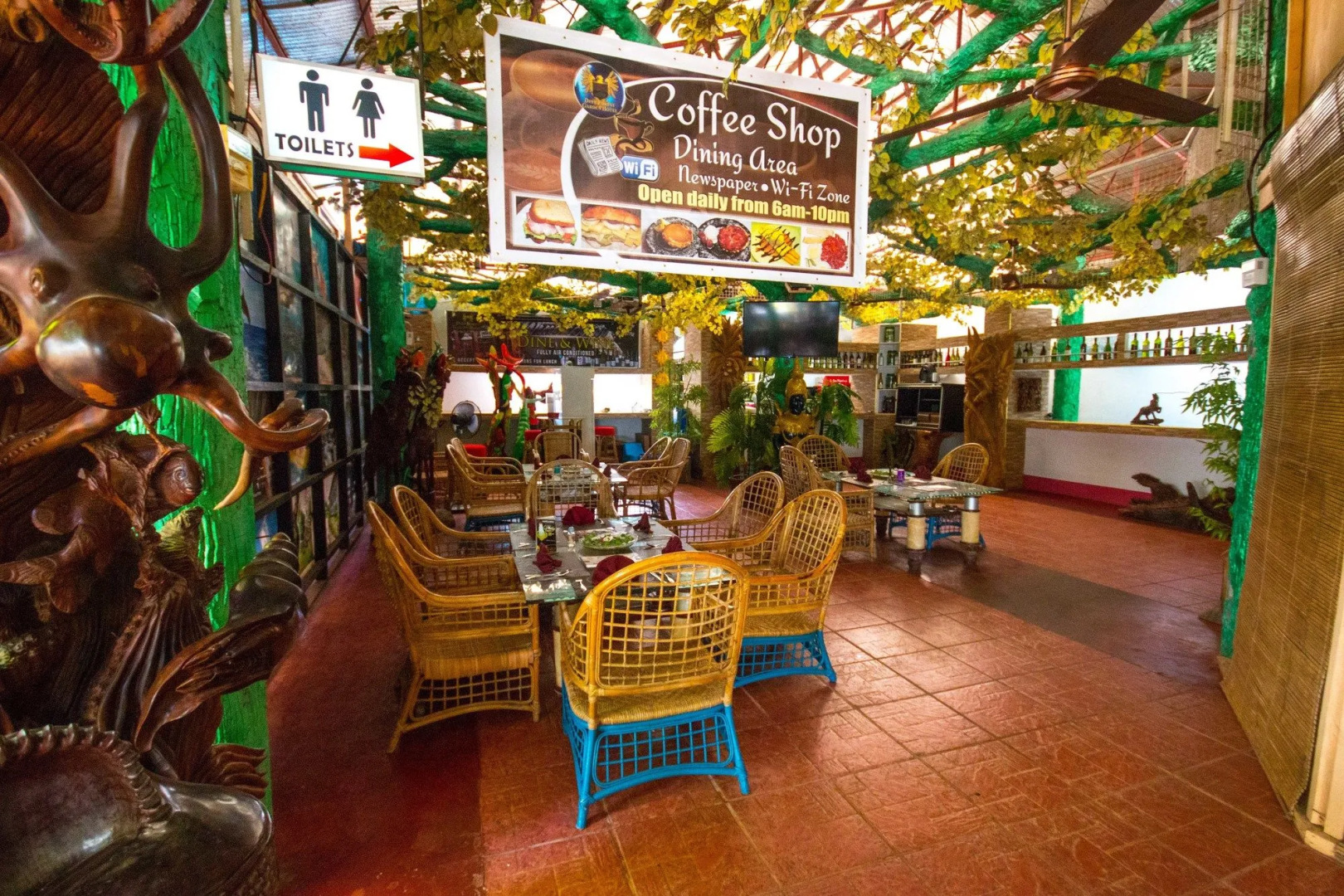 Deep Forest Garden Hotel