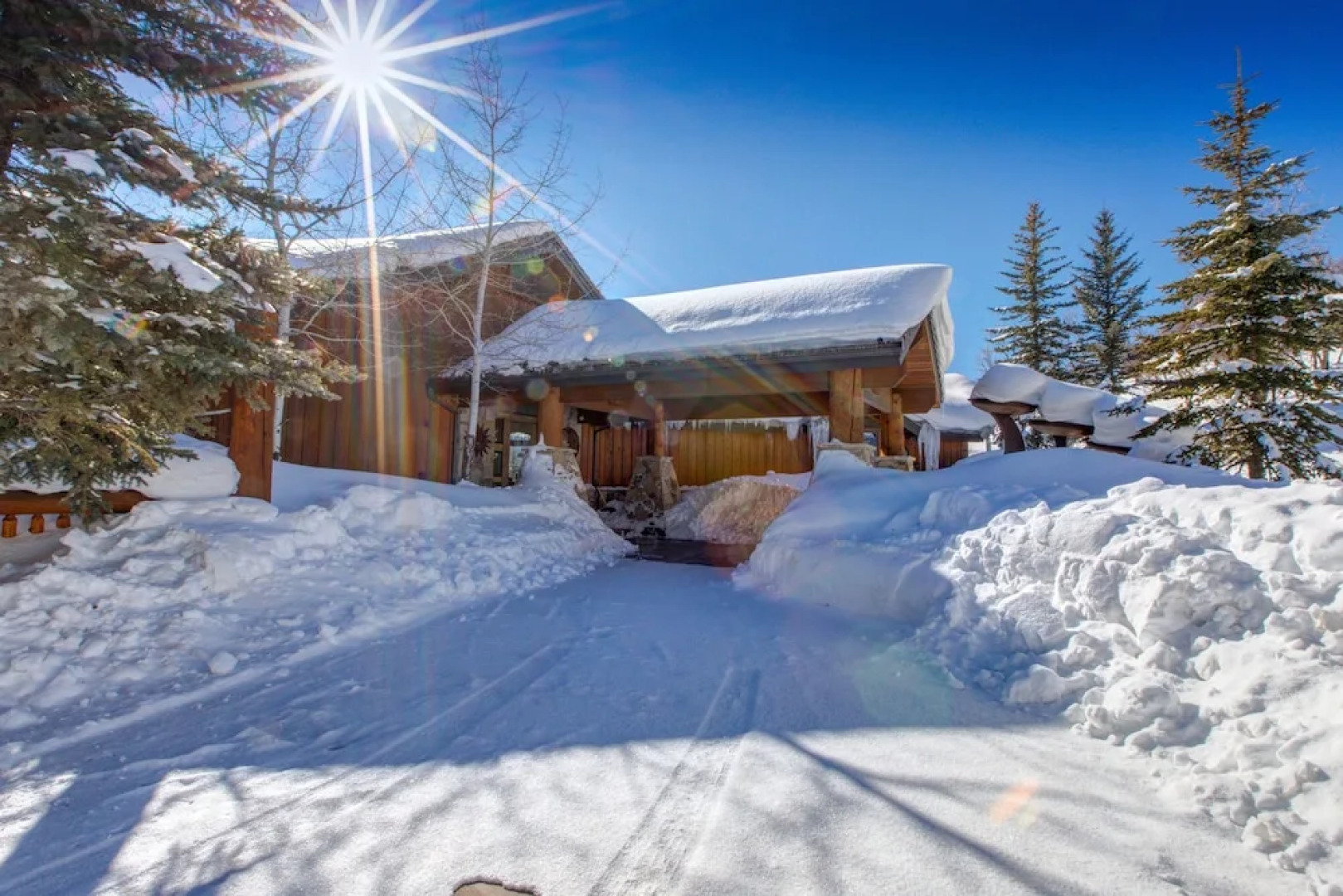 8523 Parleys Ln Home by RedAwning