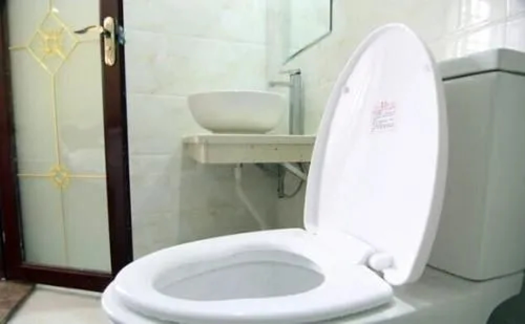 Golden Pillar Business Hotel