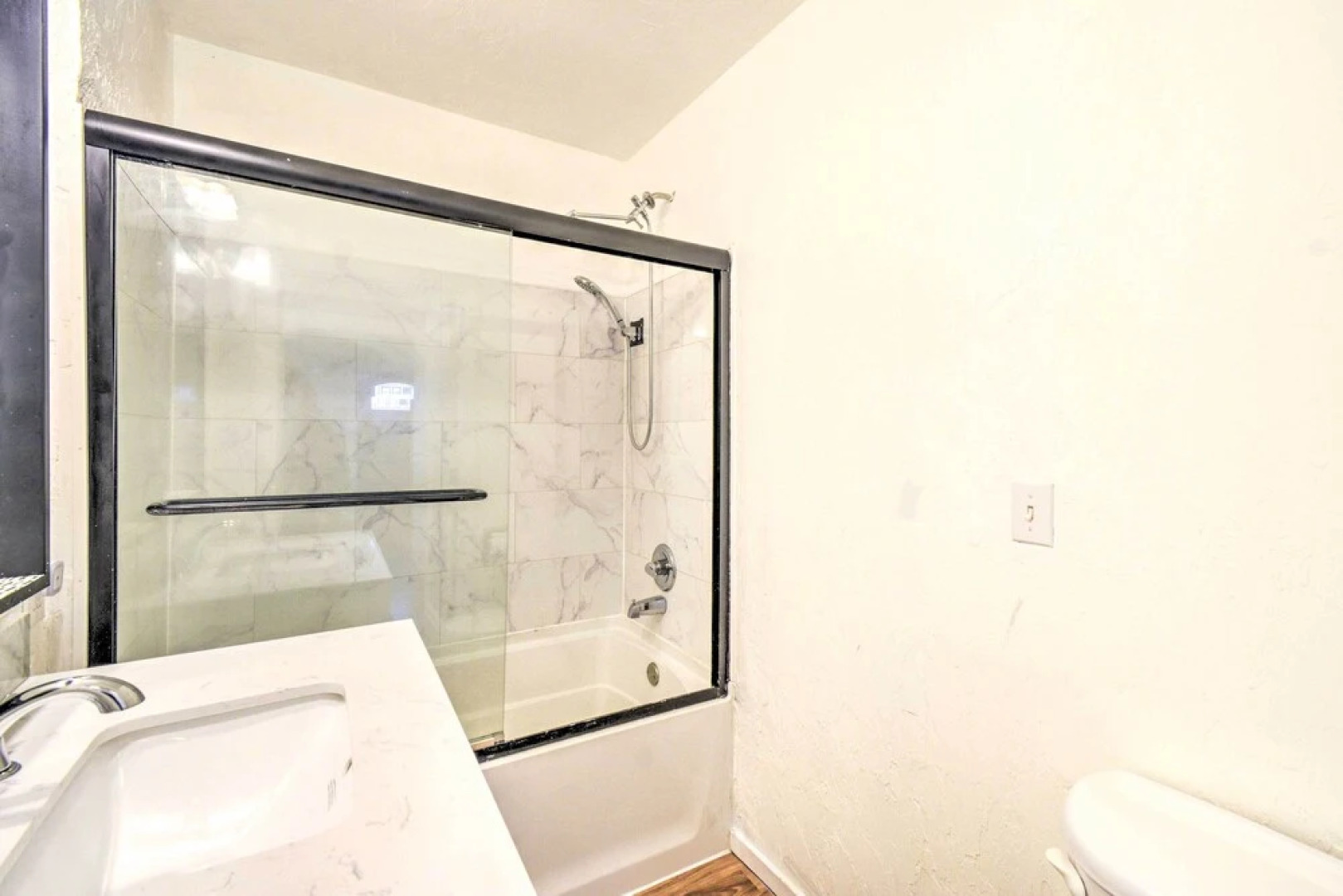 Bremerton Home: 2 Mi to Bremerton Boardwalk!