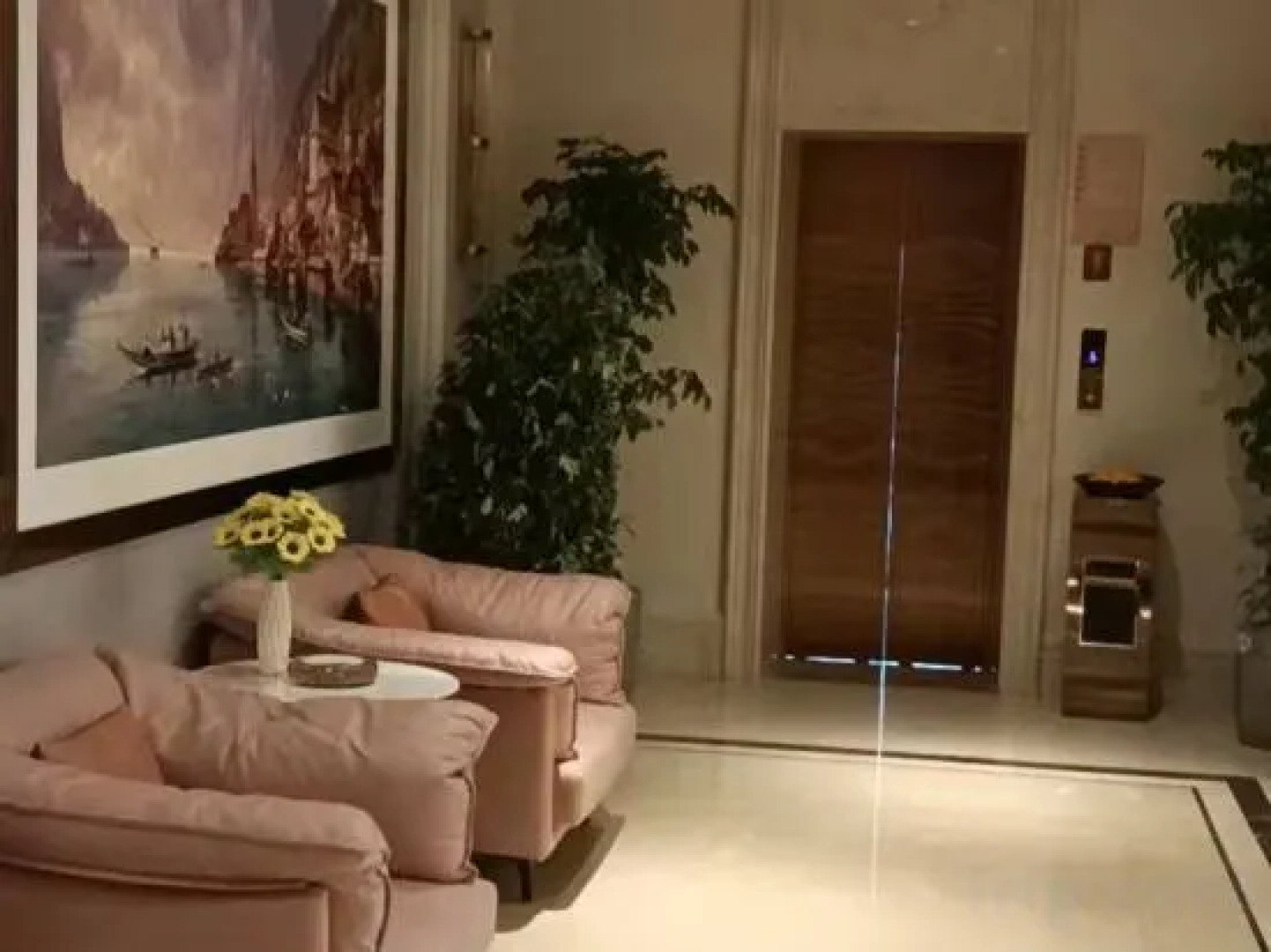 Vienna Hotel (Wangjiang Leiyang Road Branch)