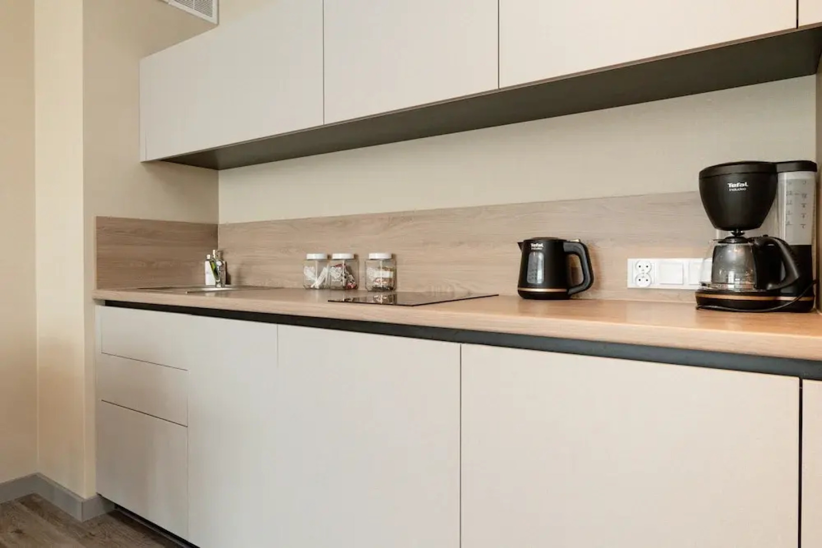 Bel Mare Apartments by Renters