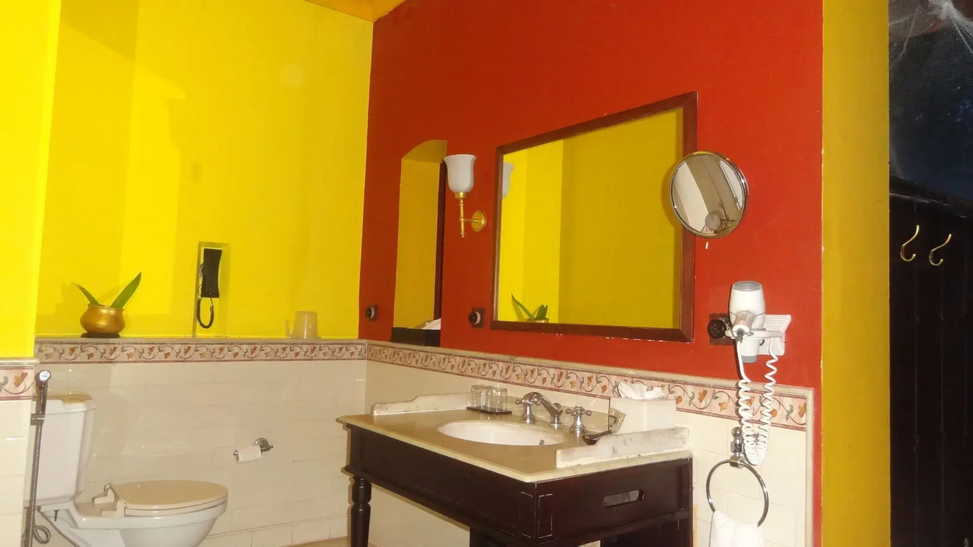 Taj Kumarakom Resort & Spa, Kerala