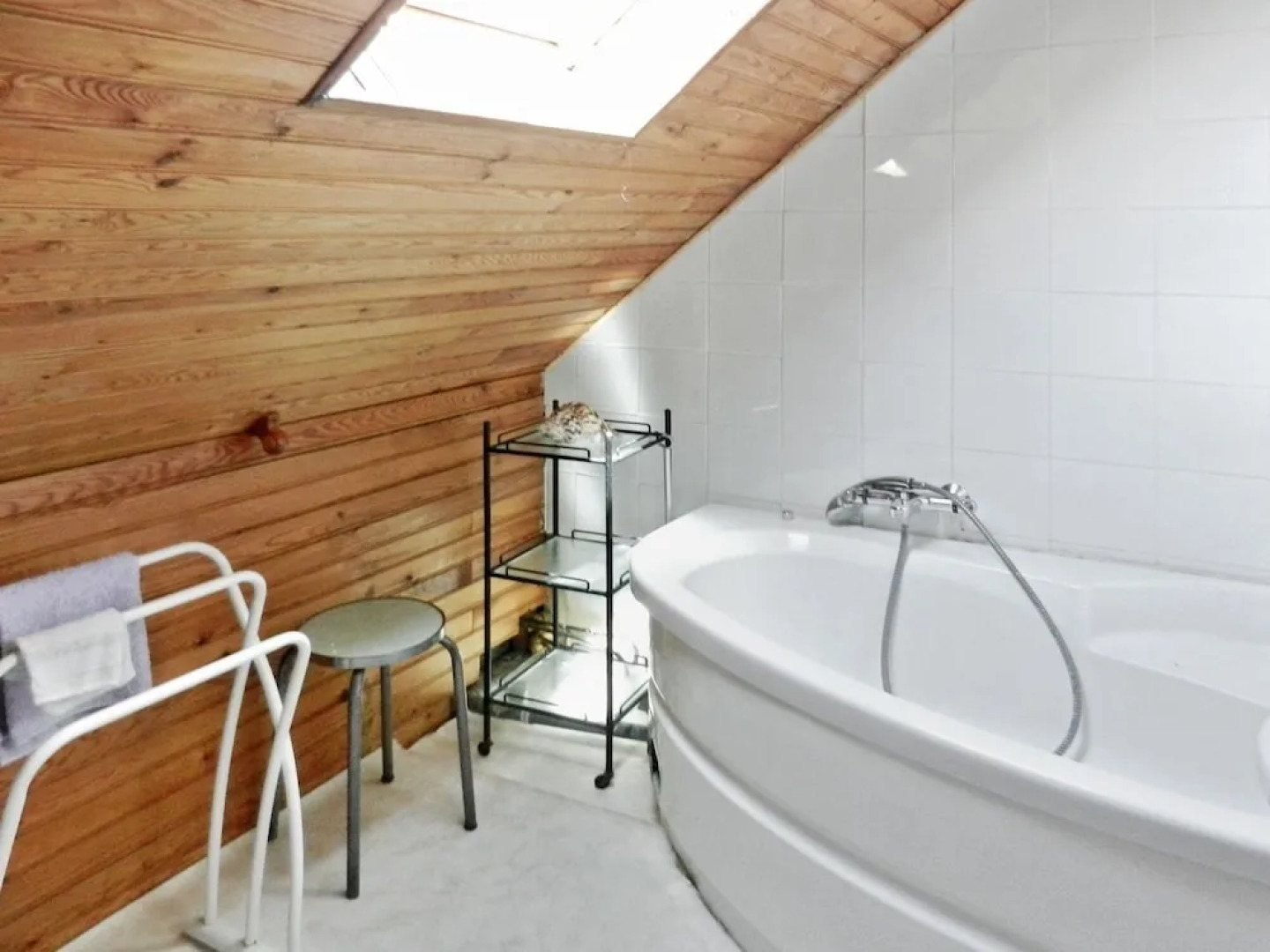 House With 2 Bedrooms in Lanester, With Wonderful Lake View and Enclos