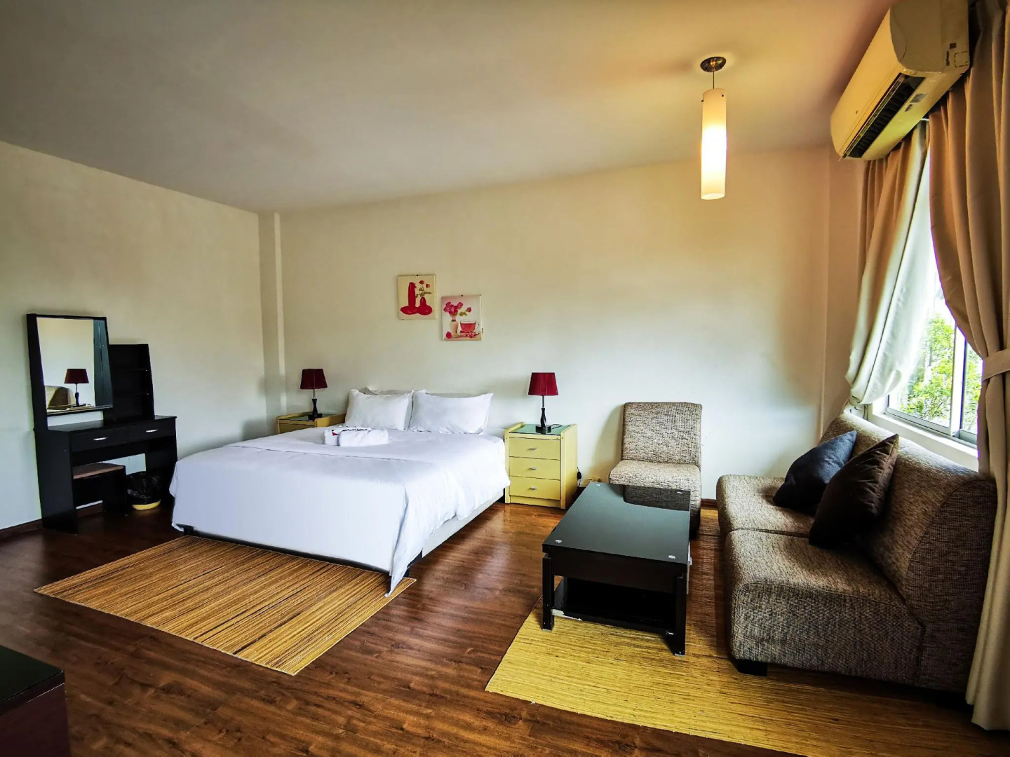 Natol Homestay - Kuching Home Penthouse Airport Road