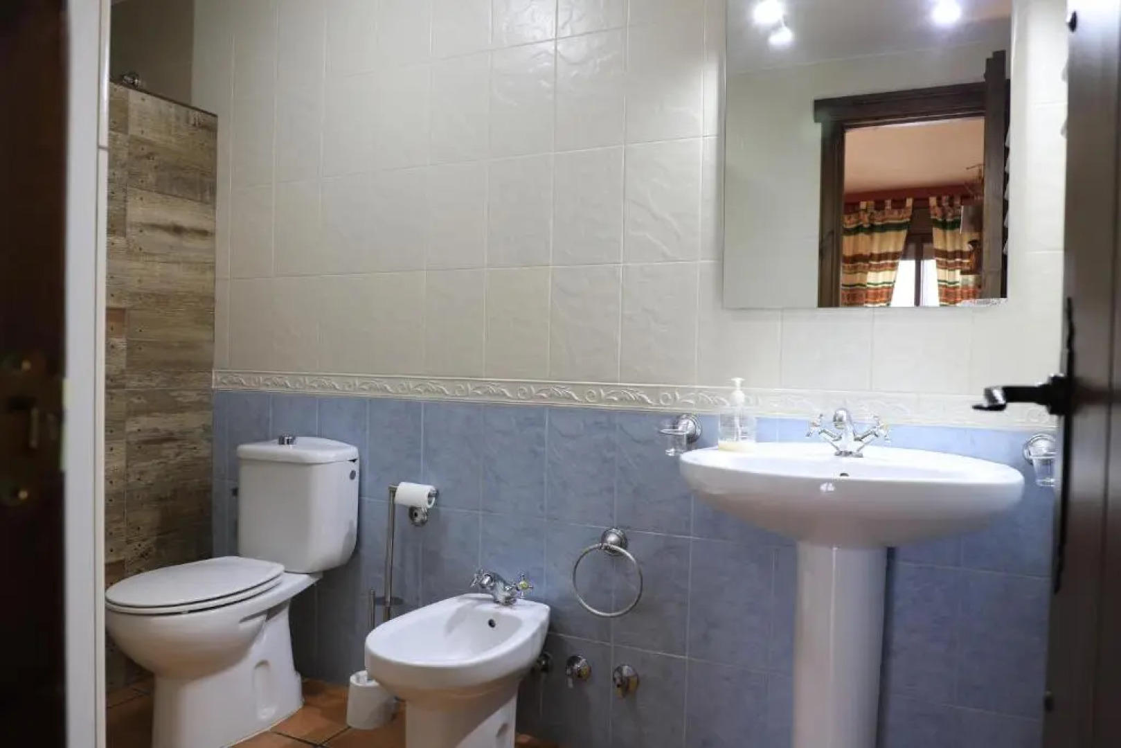 Plaza de los asomaderos 54 Grazalema