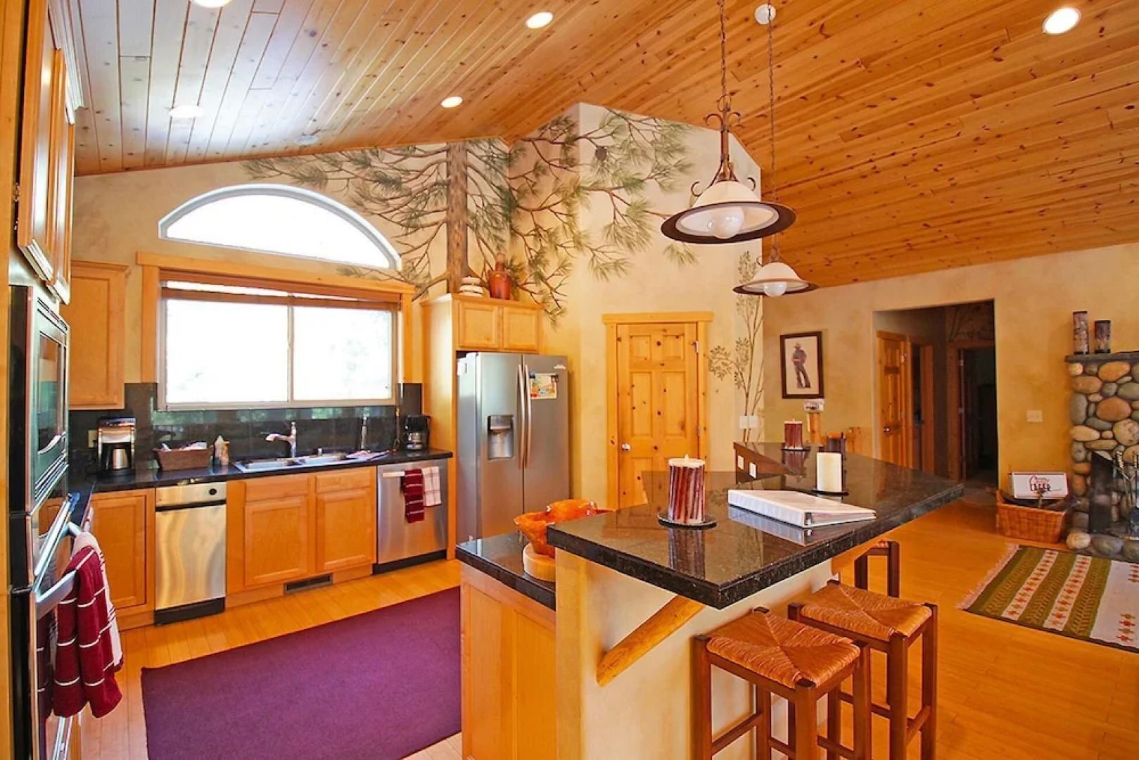 The River Rock Lodge Home 4 Bedrooms 3 Bathrooms Home