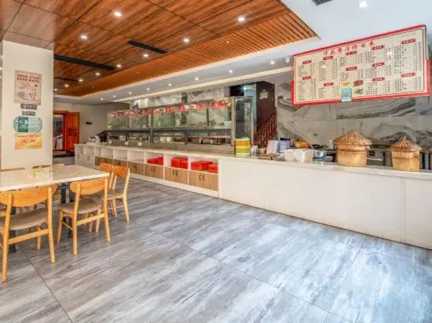 Huayuan Hotel (Maguan County Government Anping Square Branch)