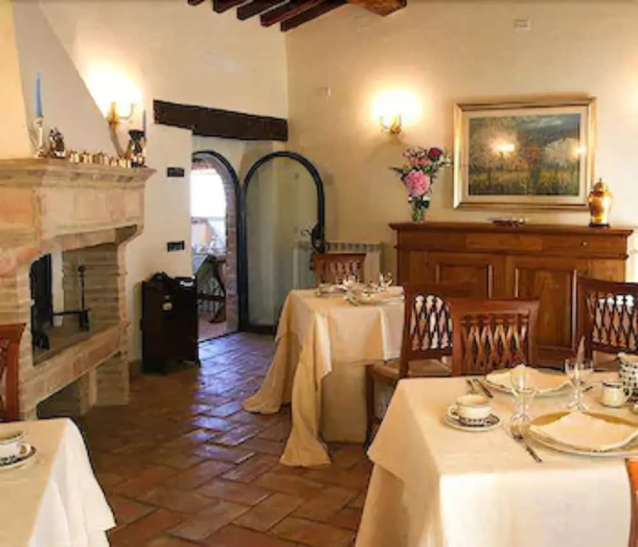 Le Logge di Silvignano Historic House