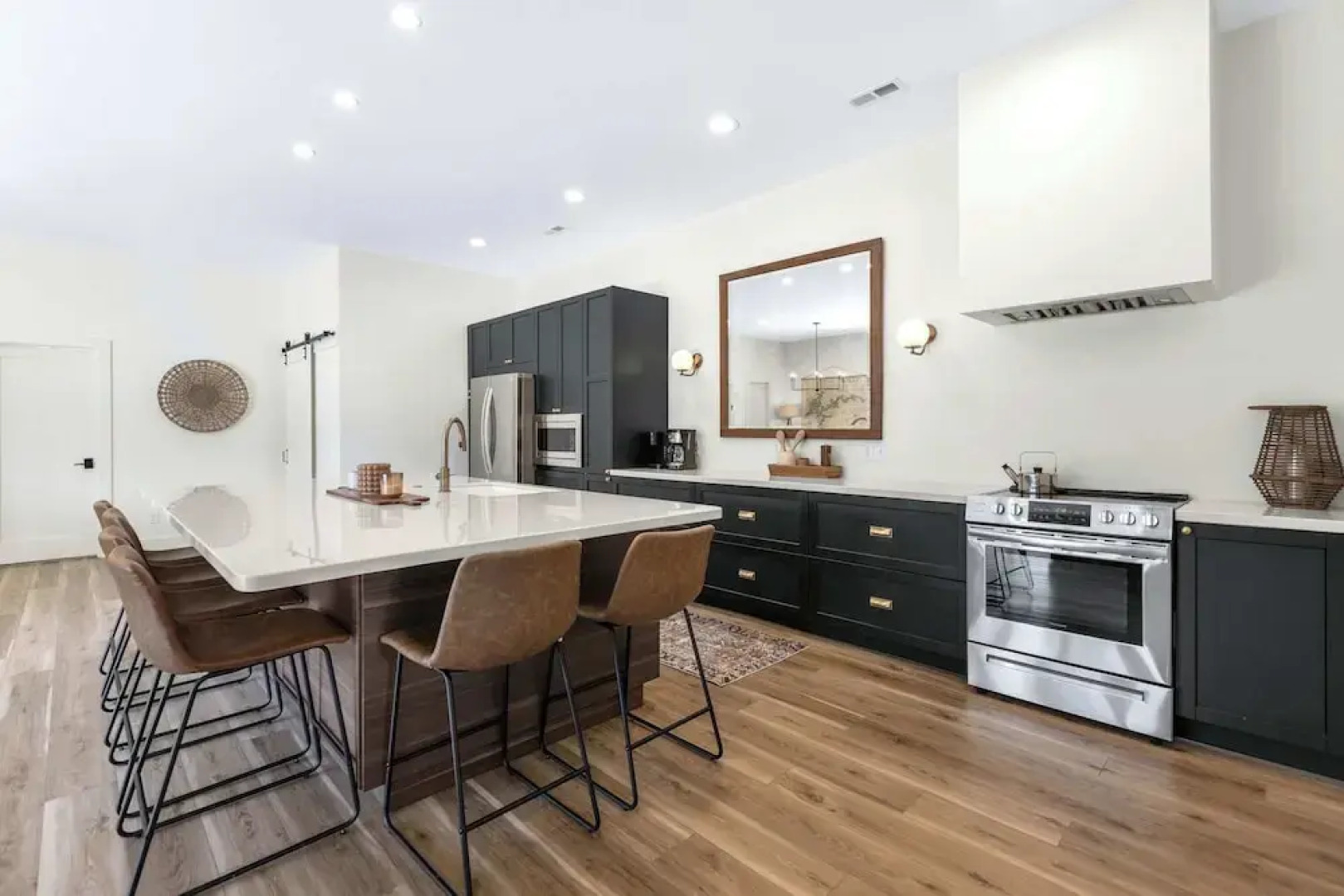 Bearcat Bungalows Two Homes One Rental, Sleep 22